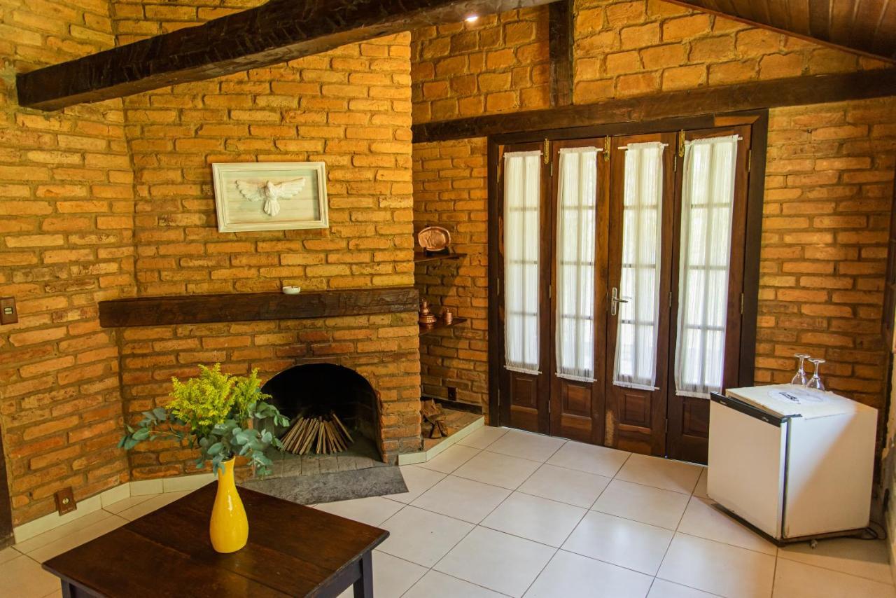 Pousada Das Araras Petrópolis Екстериор снимка