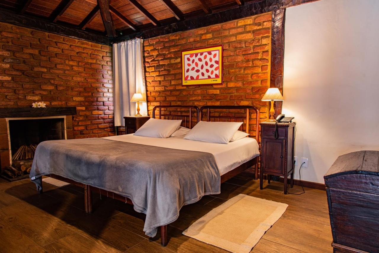 Pousada Das Araras Petrópolis Екстериор снимка