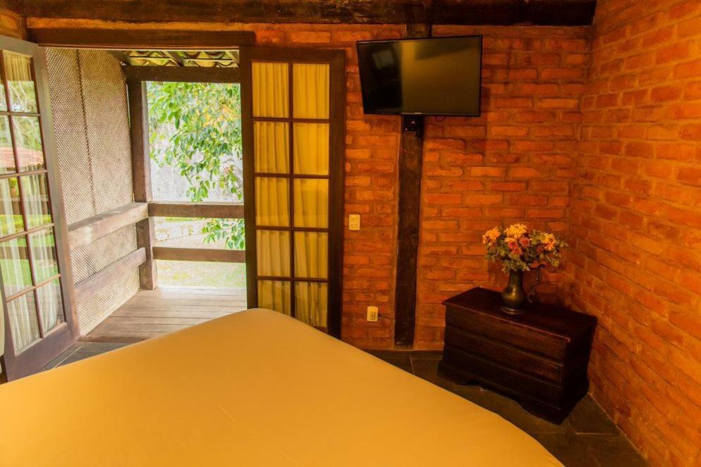 Pousada Das Araras Petrópolis Екстериор снимка